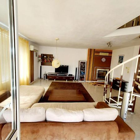 Comfort Flat Burgas City Eksteriør billede