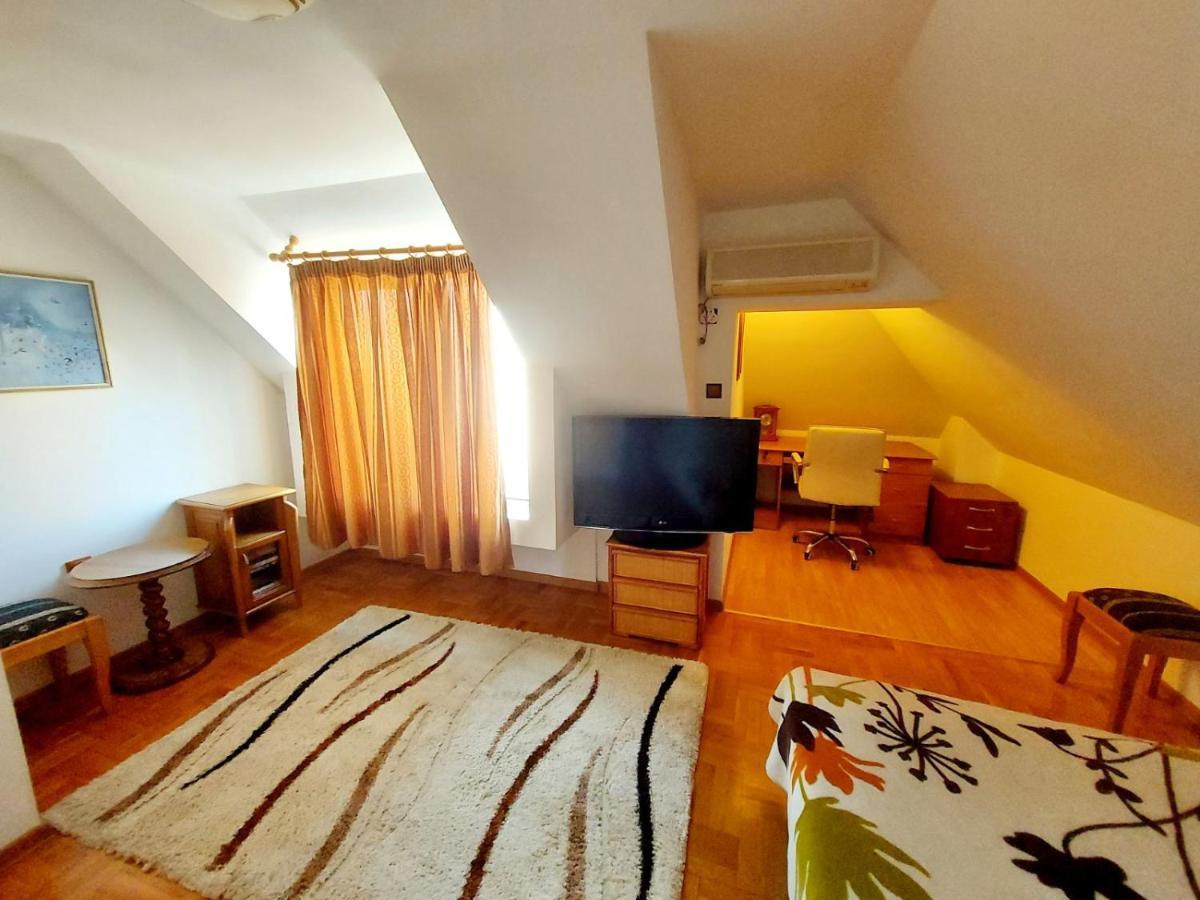 Comfort Flat Burgas City Eksteriør billede